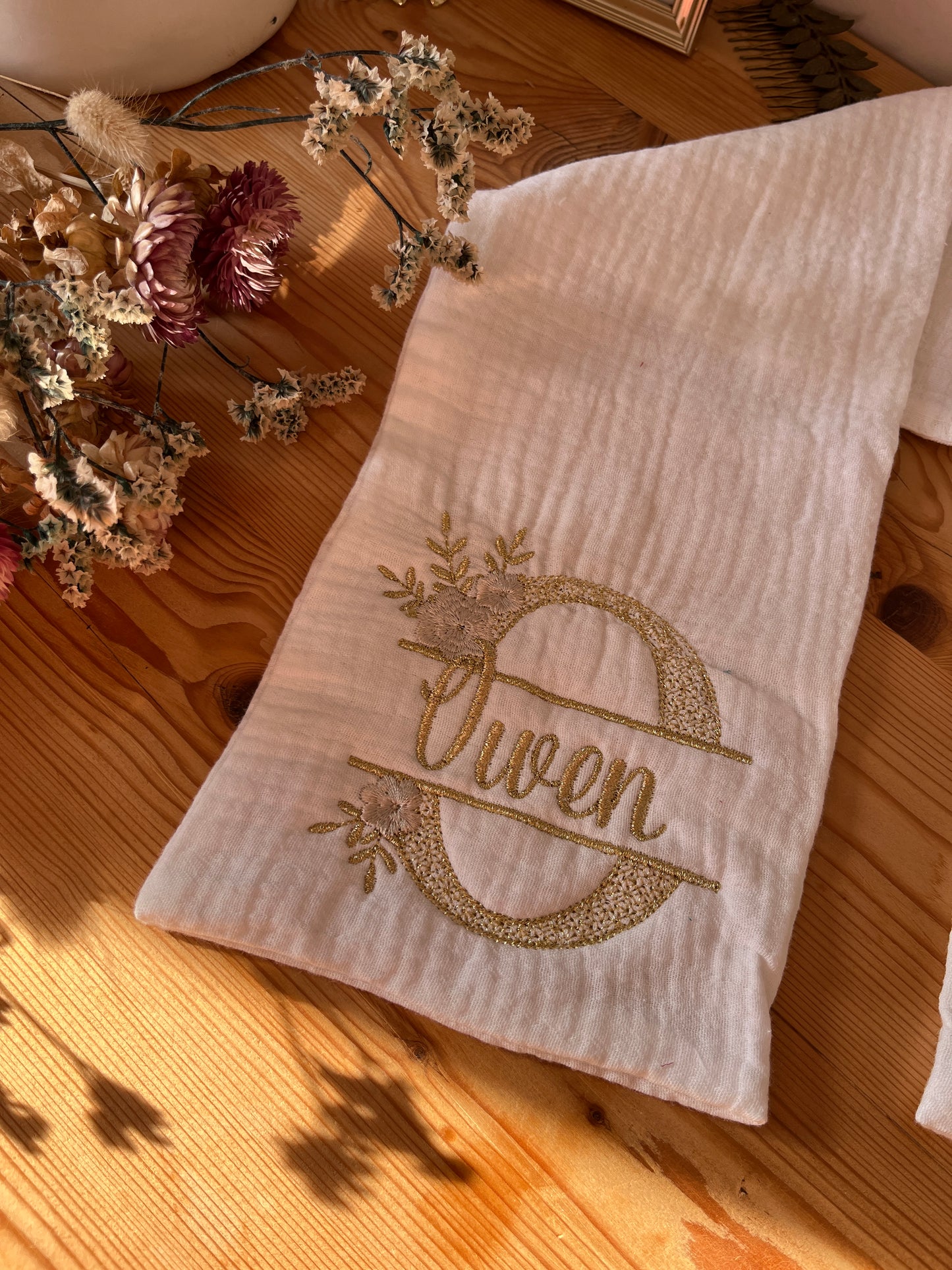 The Mathis baptismal scarf