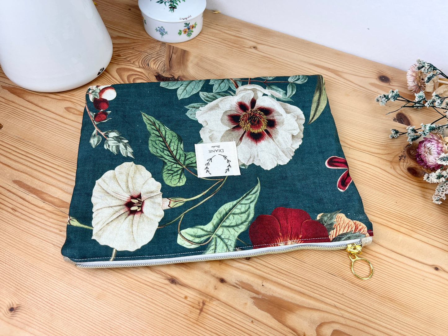 Babette the flat botanical pouch