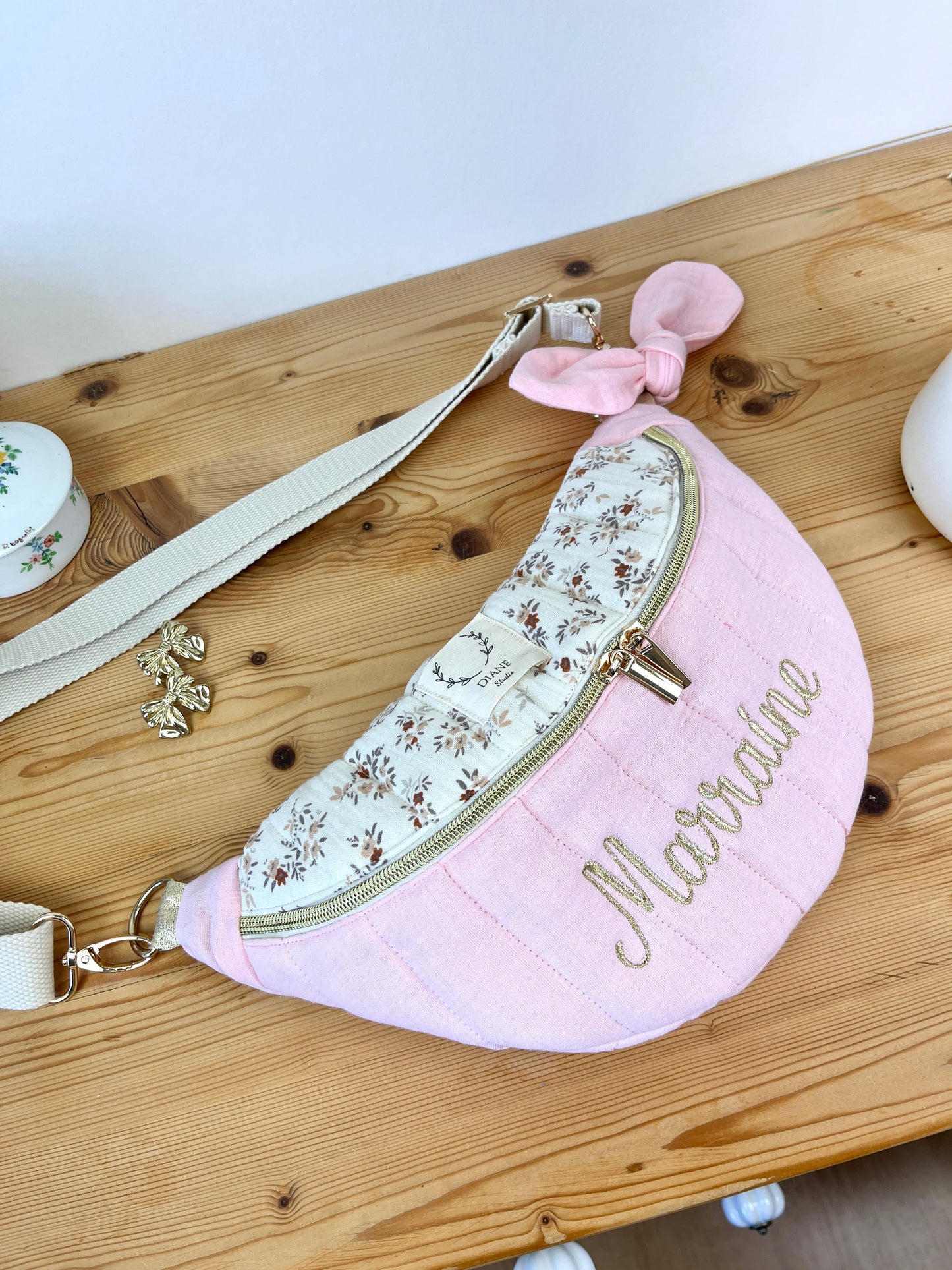 Roxane the tea pink fanny pack