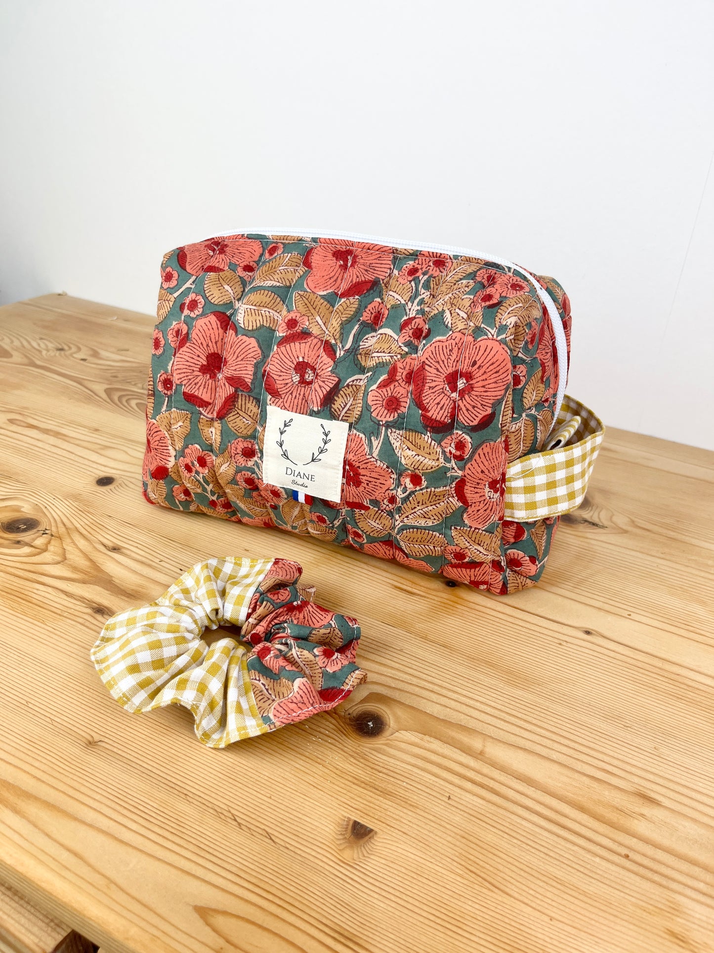 Trousse de toilette Colette Sahar et son chouchou