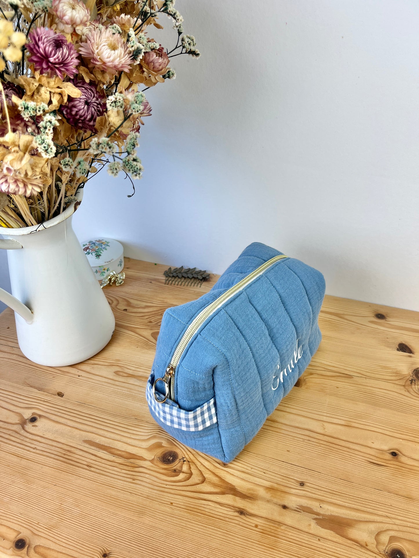 Set: toiletry bag and health record book cover