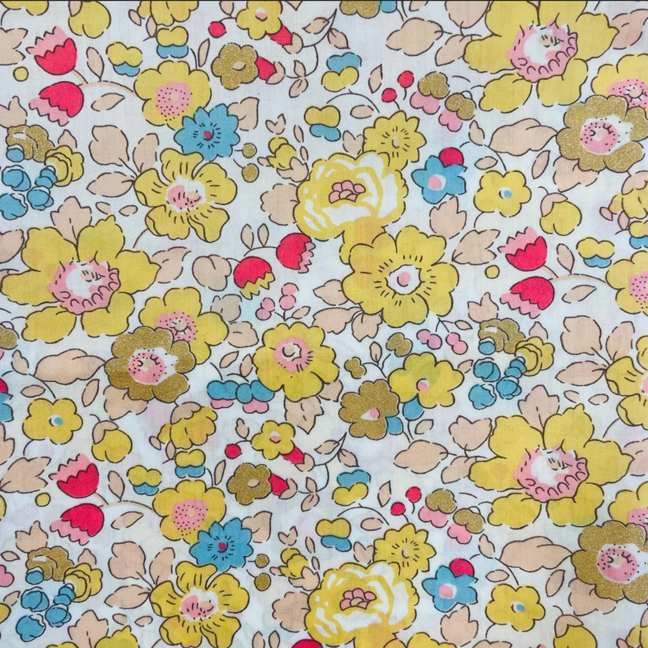 Liberty exclusive Betsy Circus gold
