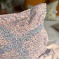 La taie d'oreiller à volants plats Liberty of London 100% personnalisable