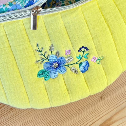 Jocelyne floral pattern