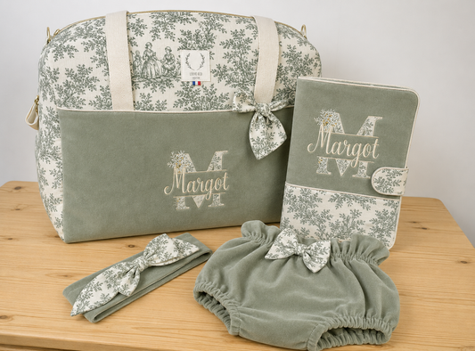 Ensemble : sac à langer/voyage, protège carnet, bloomer, et bandeau