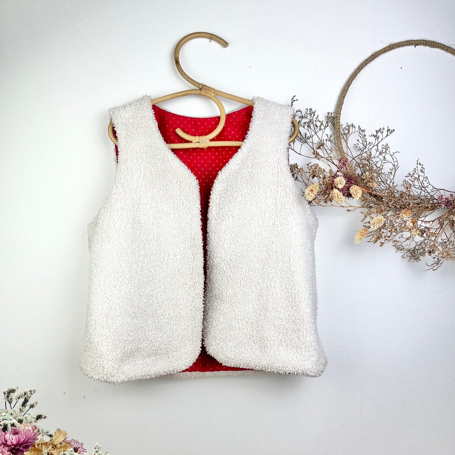 The Albane children's vest is 100% customizable.