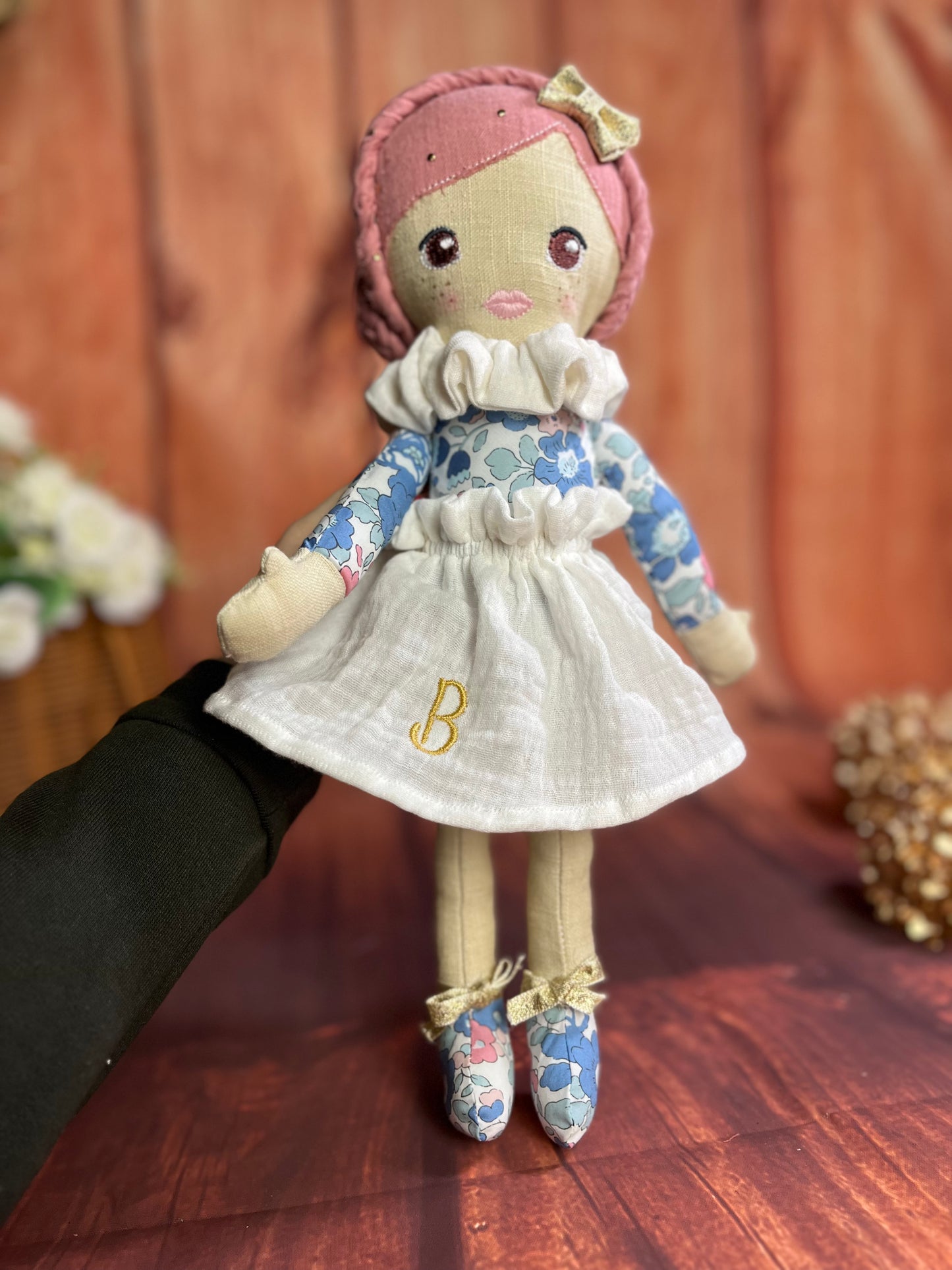 Petite poupée en Liberty décorative