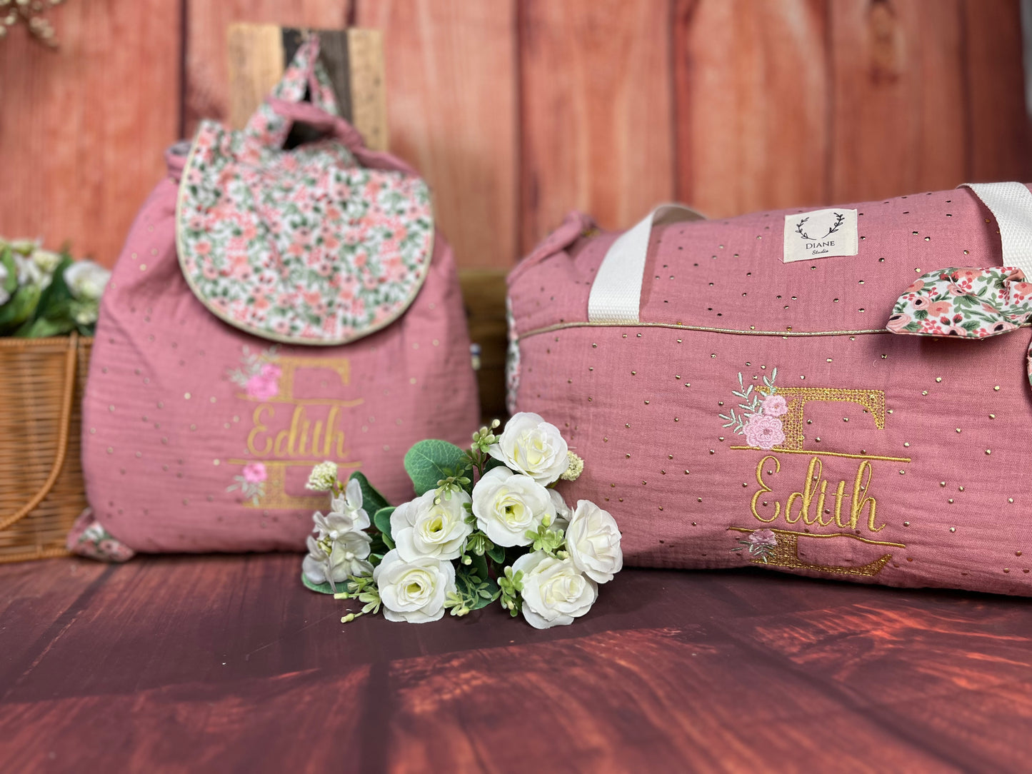 Set: Eglantine duffel bag and backpack with initial lace