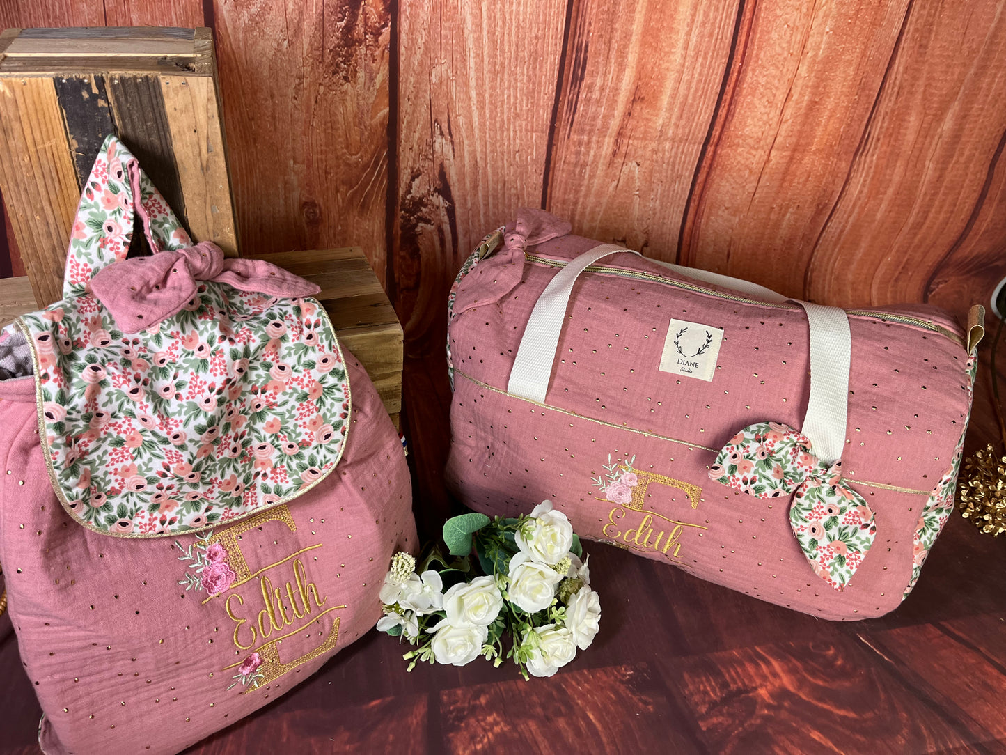 Set: Eglantine duffel bag and backpack with initial lace