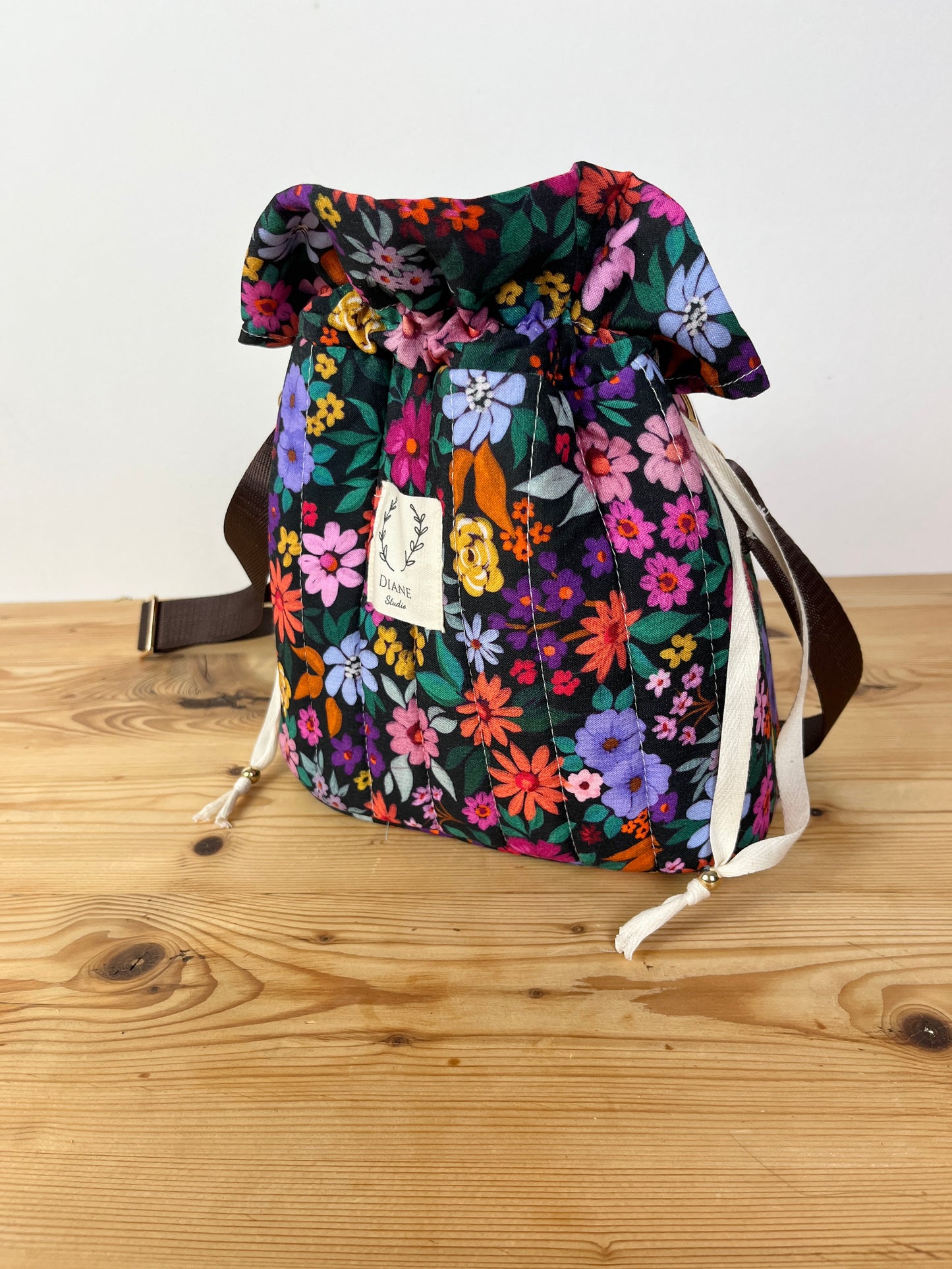 The Louise bucket bag is 100% customizable
