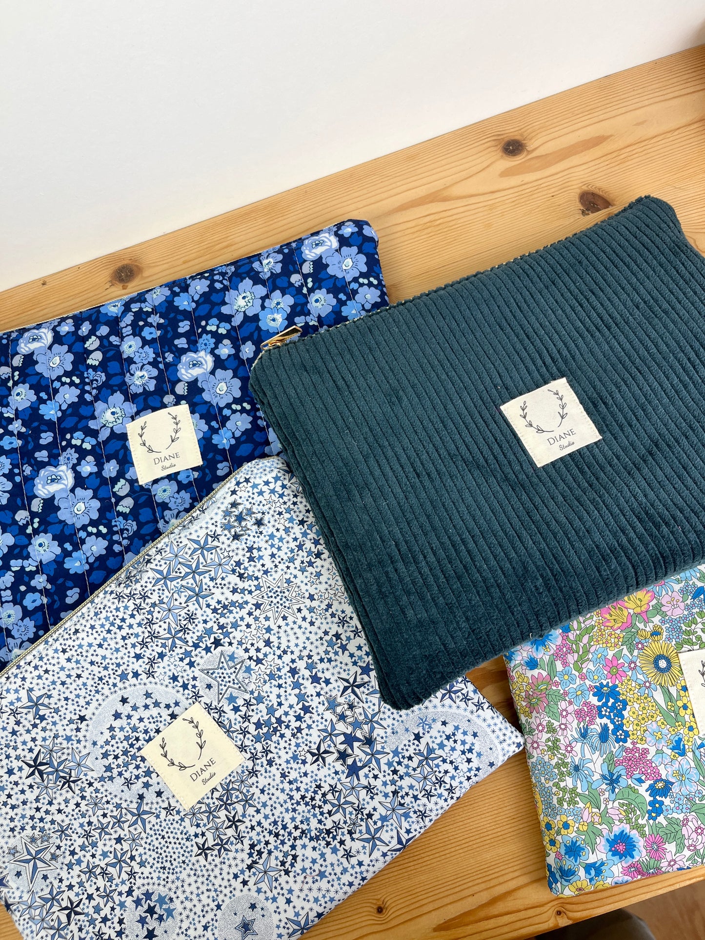 Babette, the 100% customizable flat pouch