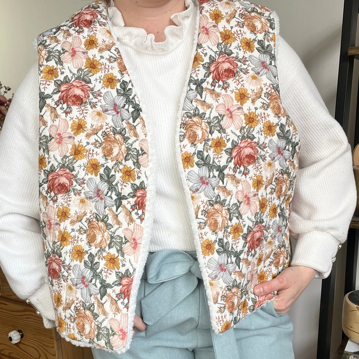 The Albane adult vest is 100% customizable