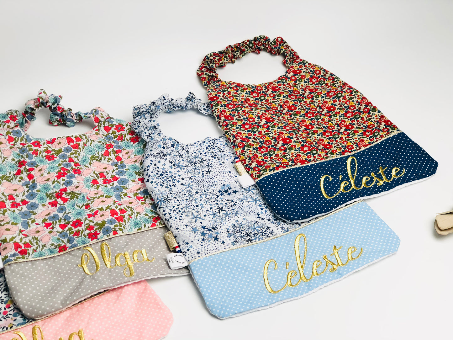 The 100% customizable elasticated towel