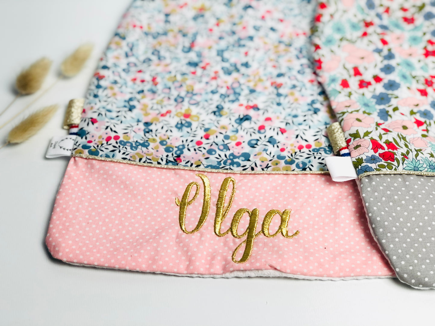 The 100% customizable elasticated towel