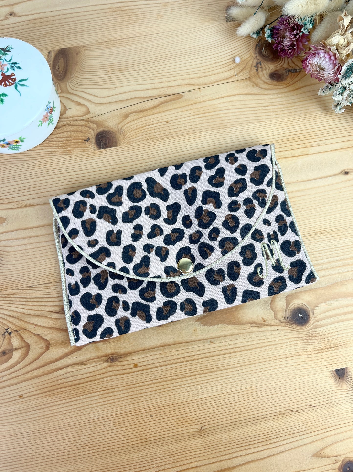 The Leopard wallet
