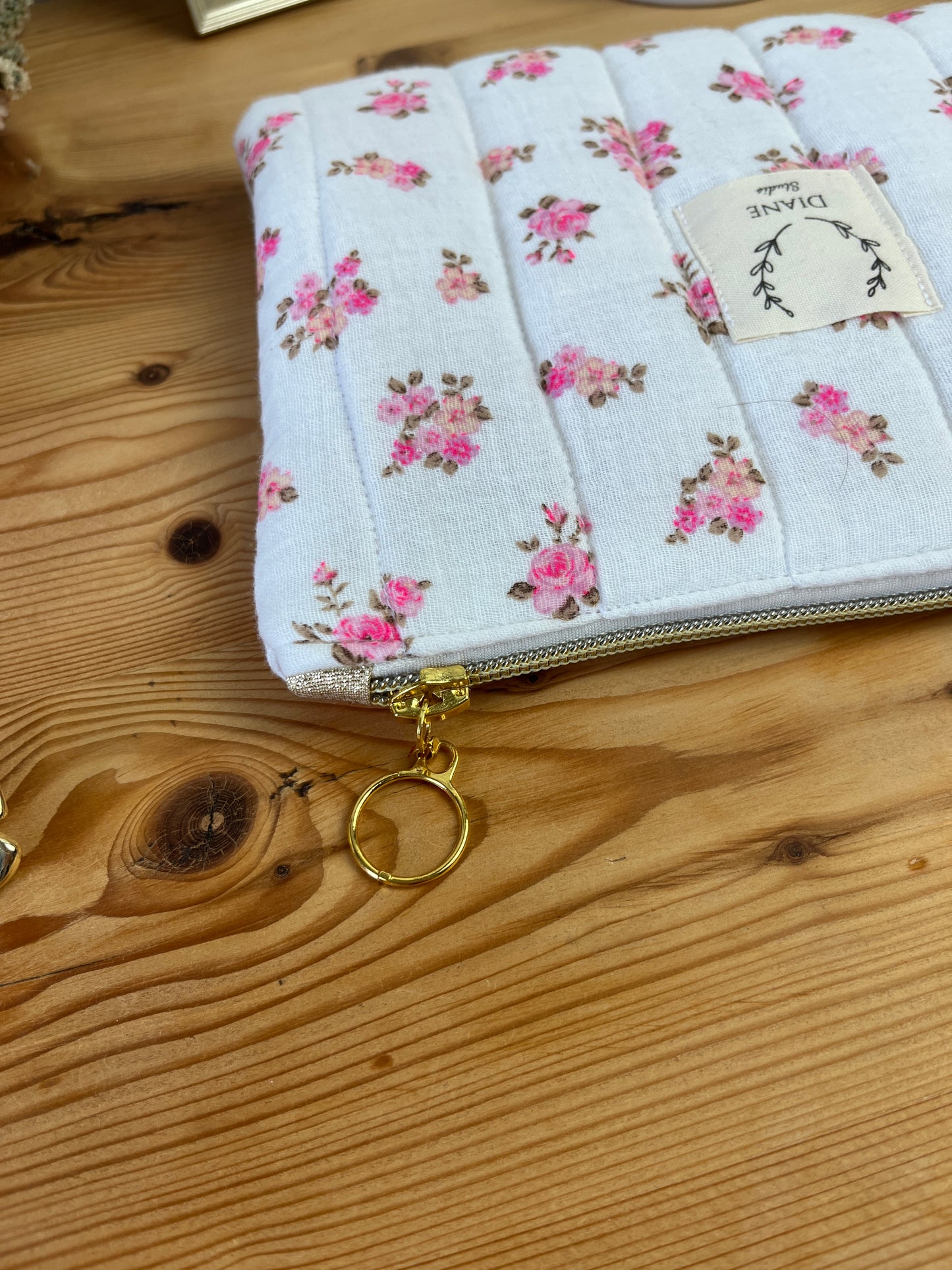 Babette the flat gold jacquard clutch