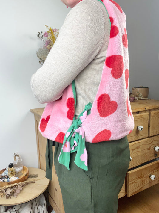 Le pull Joséphine coeurs rouges