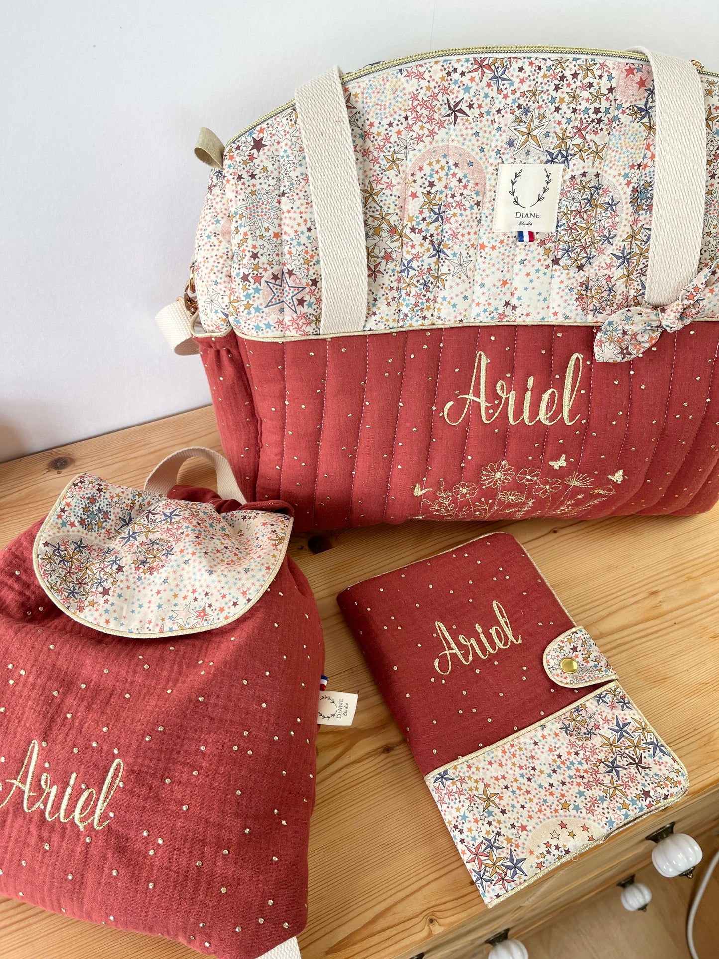 Eglantine set: diaper bag, notebook cover and backpack 