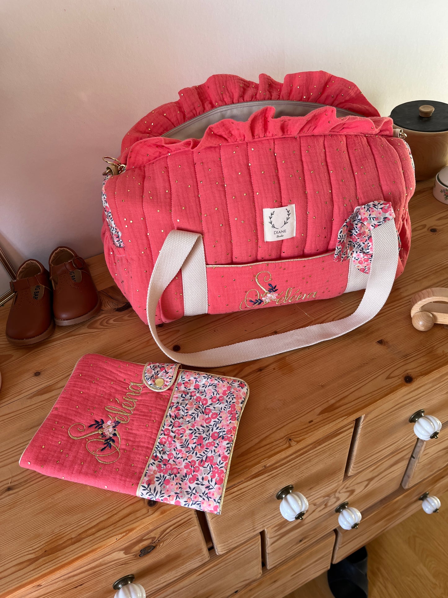 Set: duffel bag and notebook cover, 100% customizable