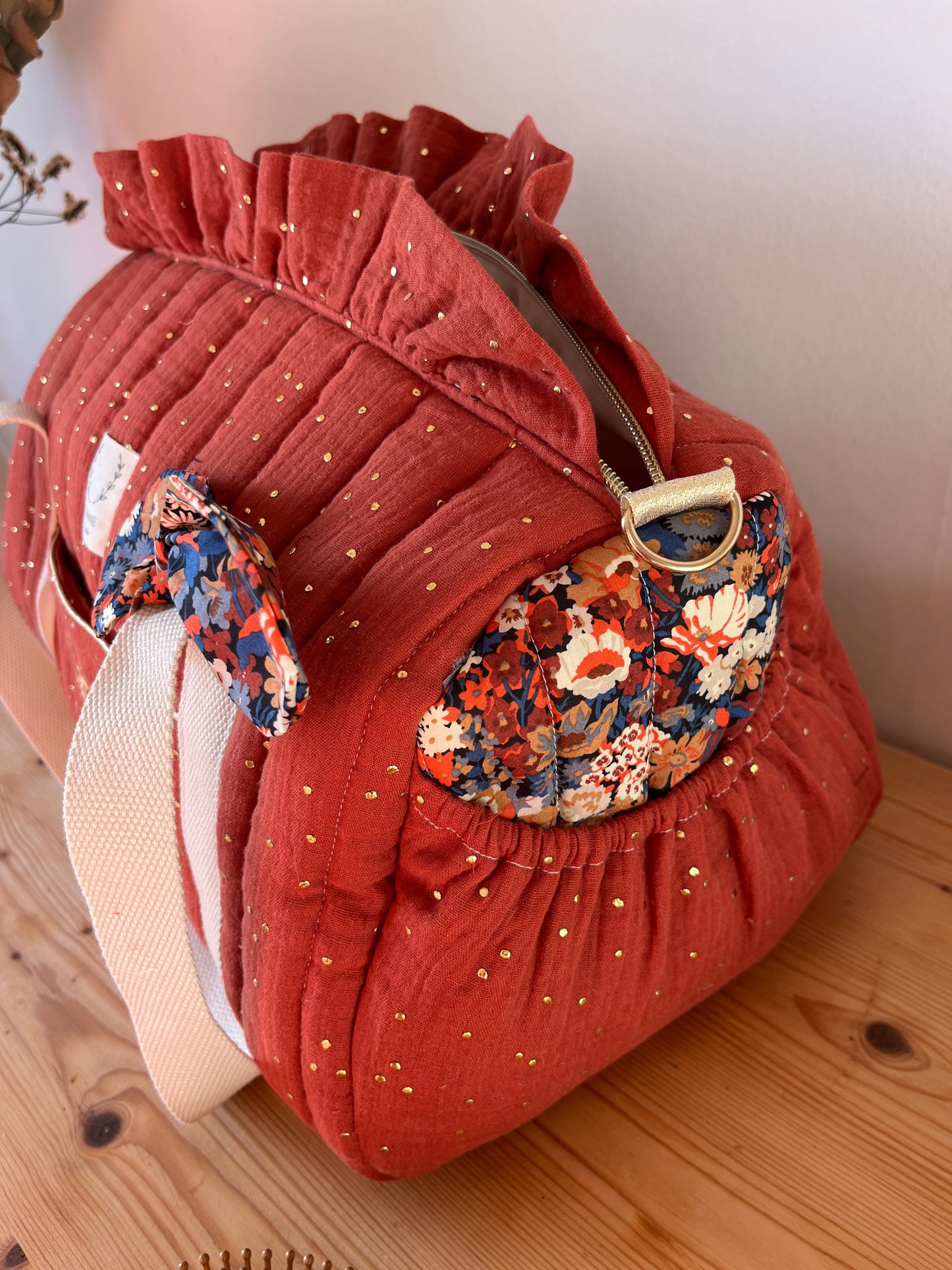Set: duffel bag and notebook cover, 100% customizable