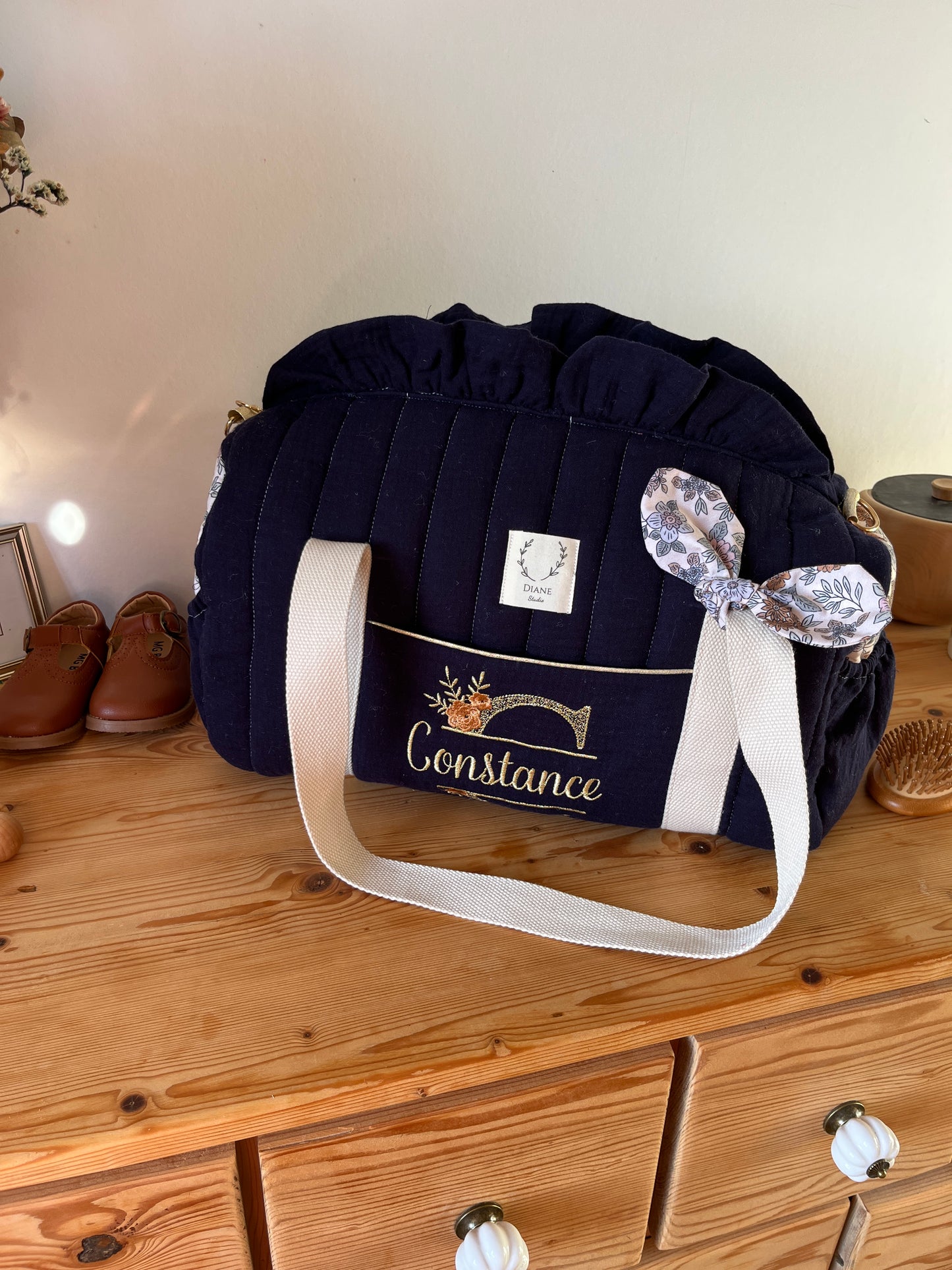 Louison the children's duffel bag with initial lace