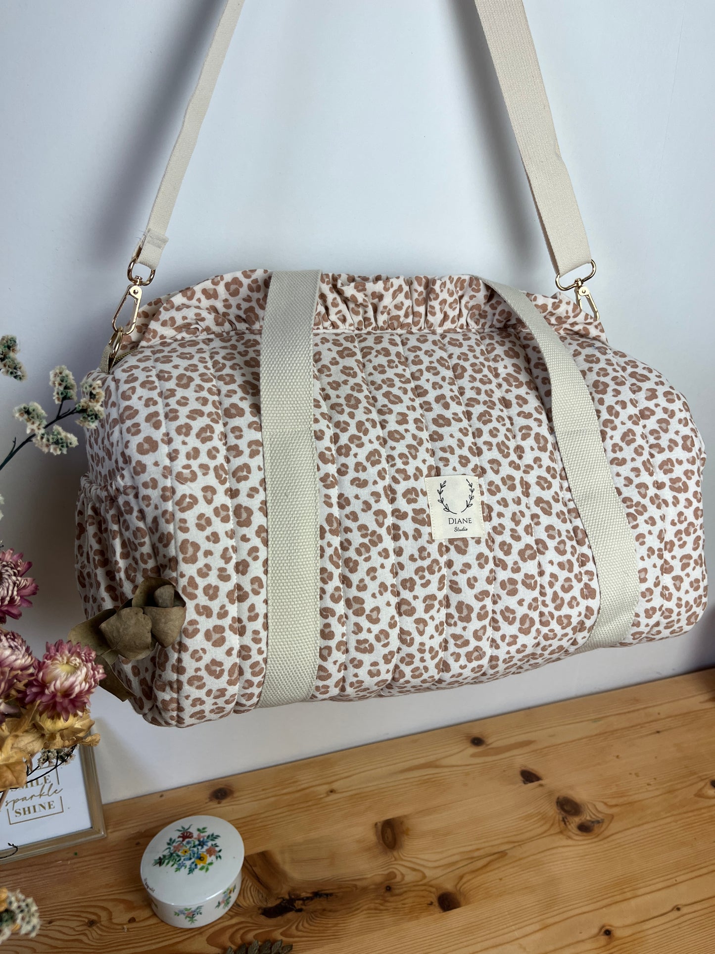 Sac Louison à volant  léopard beige