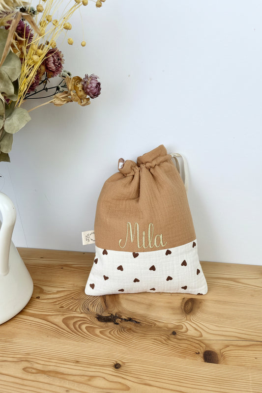 Pochon personnalisé gaze caramel et coeur chocolat