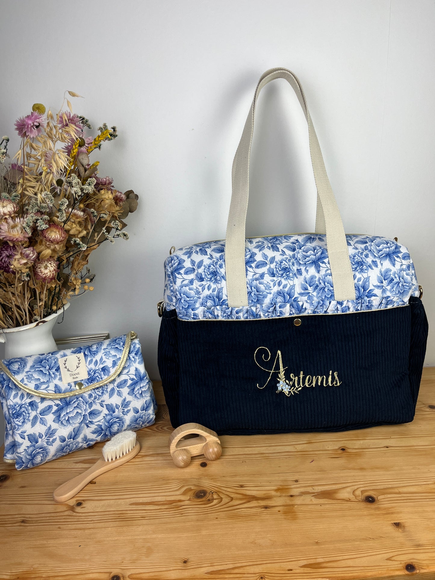 Love the 100% customizable embroidered diaper bag