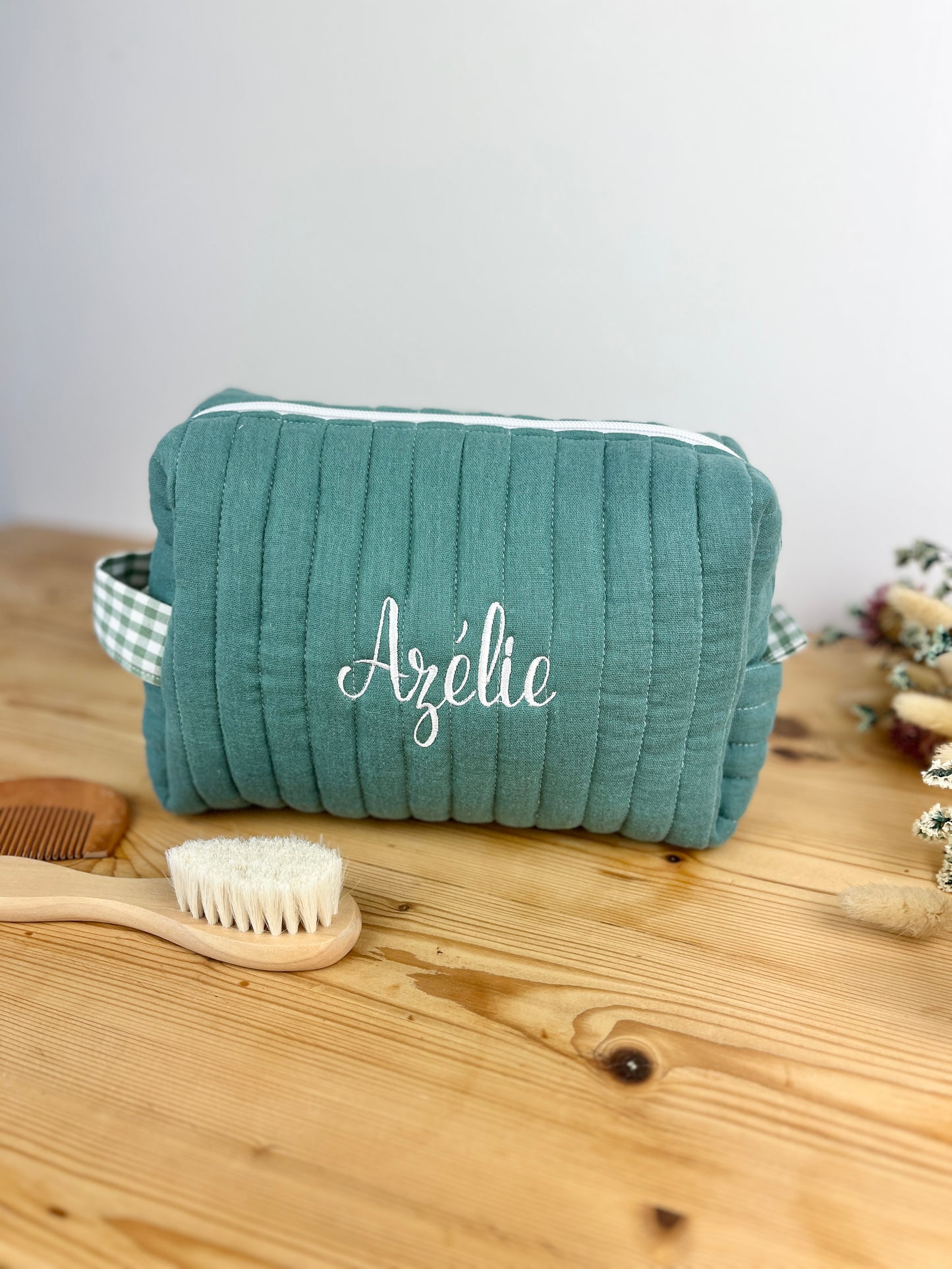 Colette, the 100% customizable baby and child toiletry bag