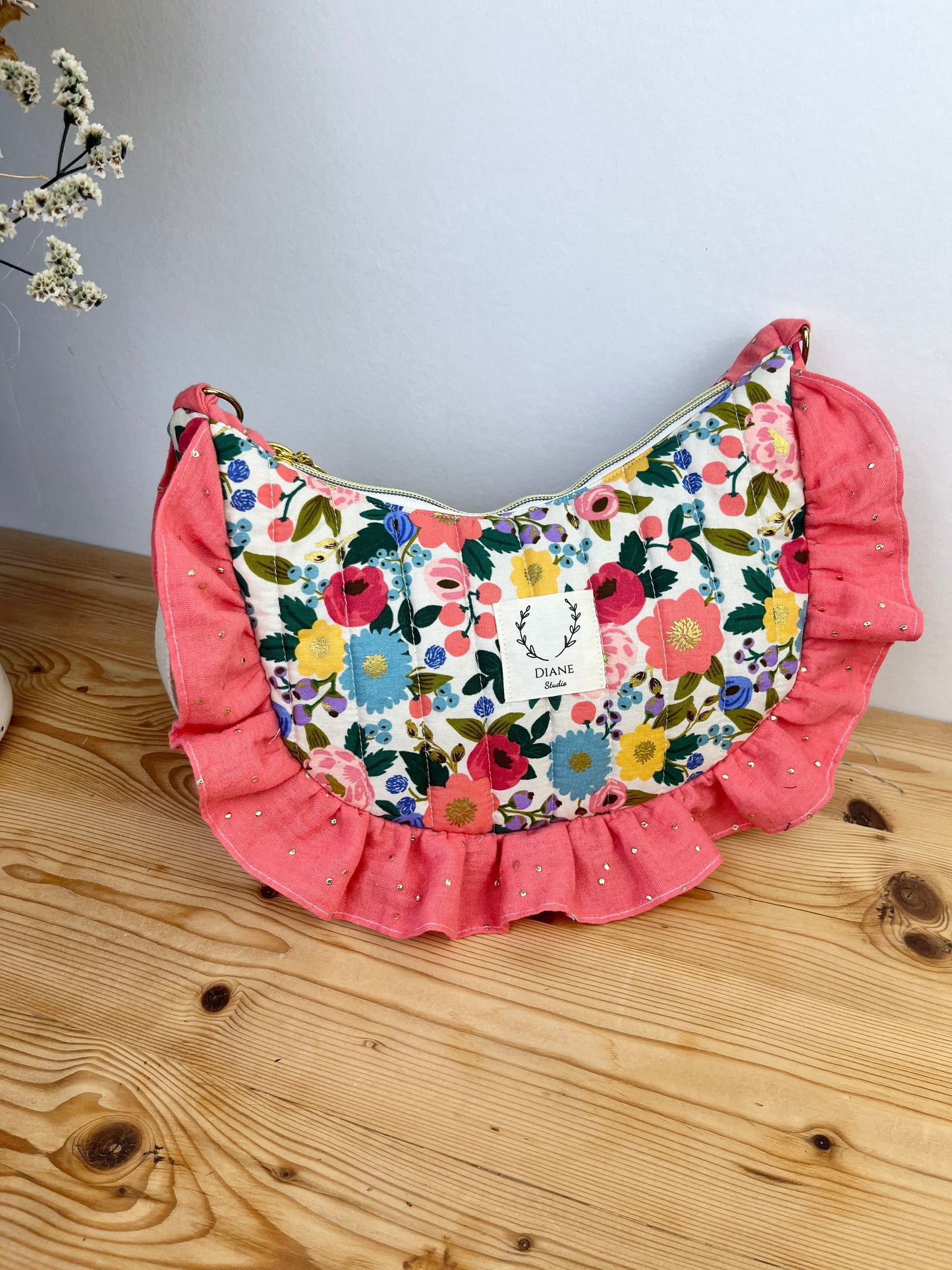 Milan the vintage quilted crescent bag in cream and coral