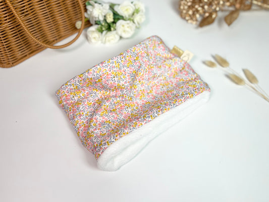 The Wiltshire Aurora neck warmer