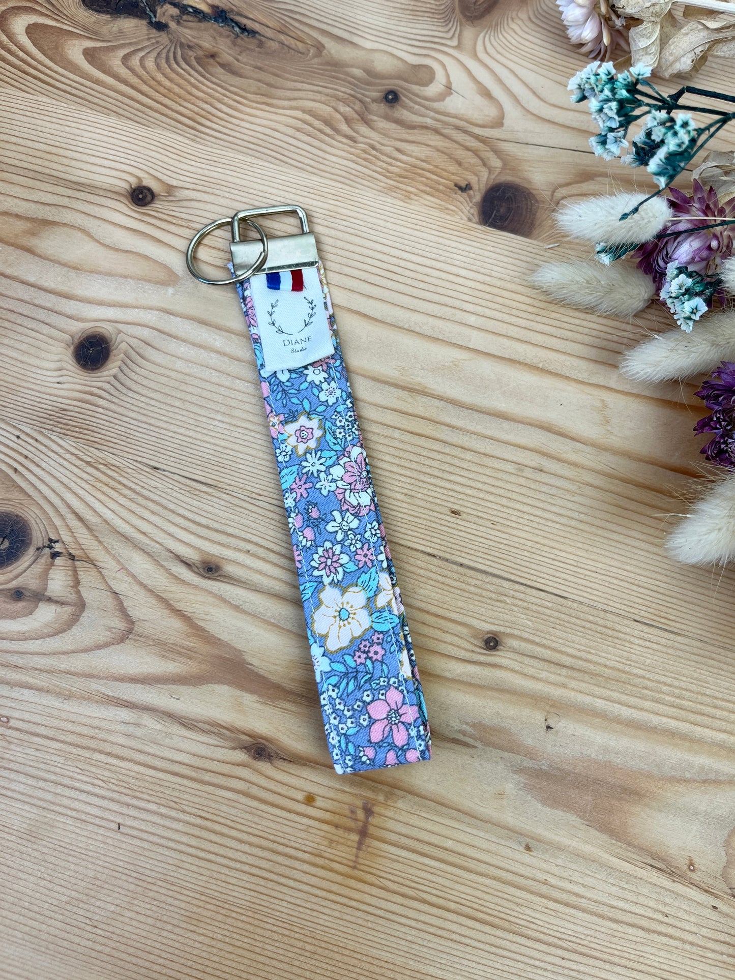 Floral keychain