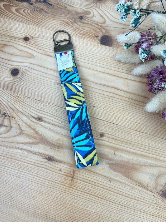 Foliage keychain