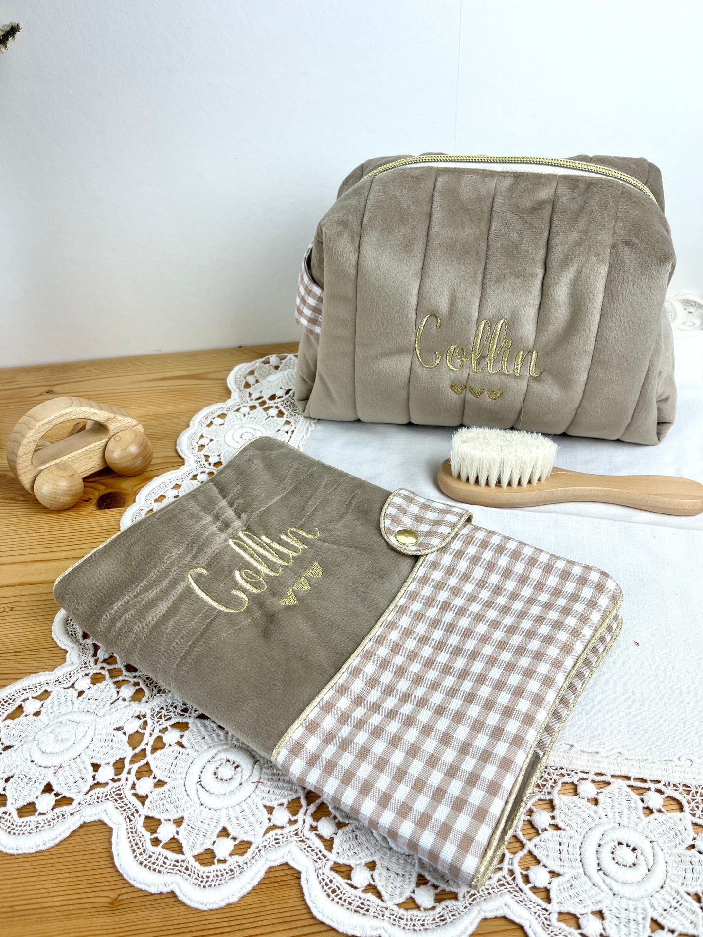 NOUVEAU Ensemble : Trousse de toilette et protège carnet de santé personnalisable