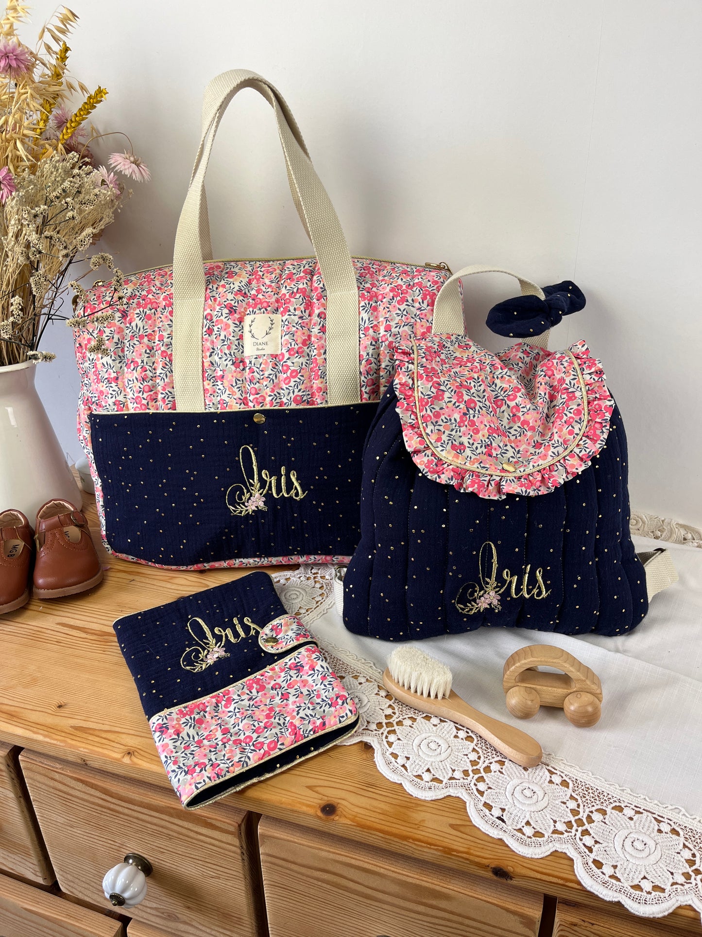 Love the 100% customizable embroidered diaper bag