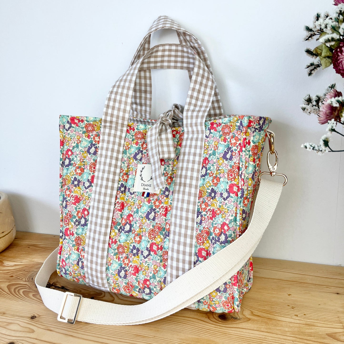 The Aurore bag is 100% customizable