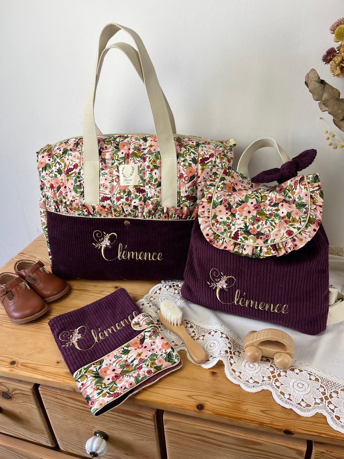 Eglantine set: diaper bag, notebook cover and backpack 