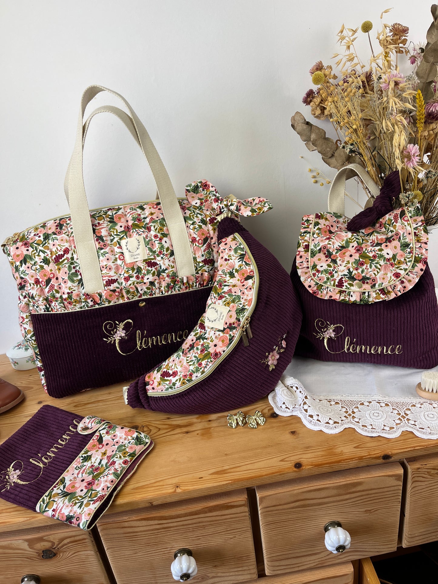 Eglantine set: diaper bag, notebook cover and backpack 