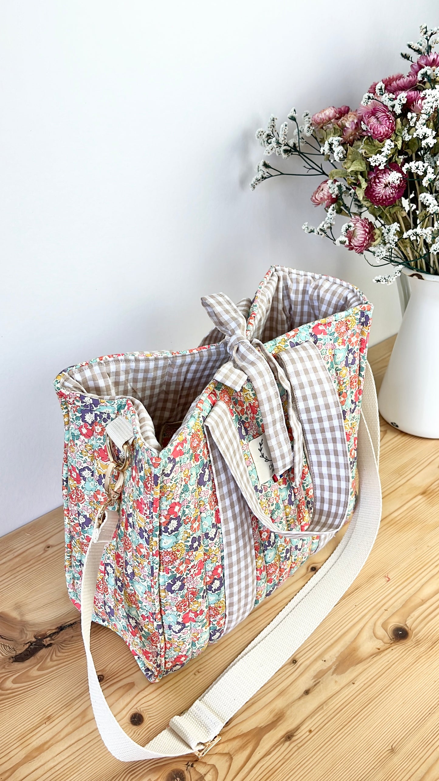 The Aurore bag is 100% customizable