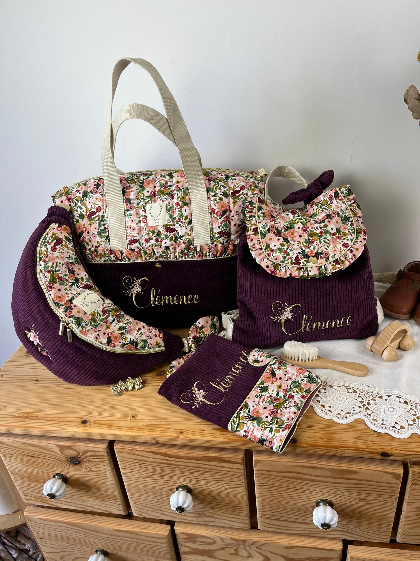 Eglantine set: diaper bag, notebook cover and backpack 