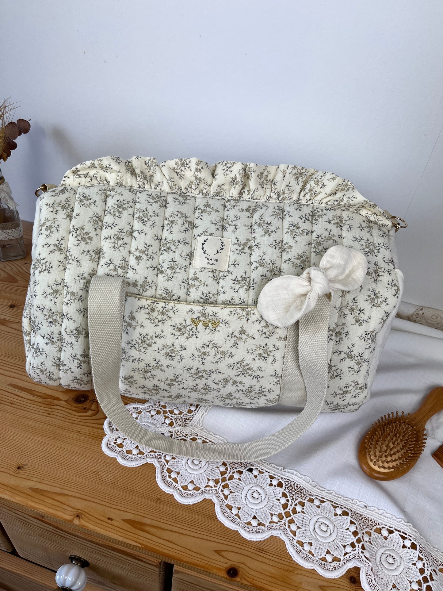 Sac Louison initiale dentelle