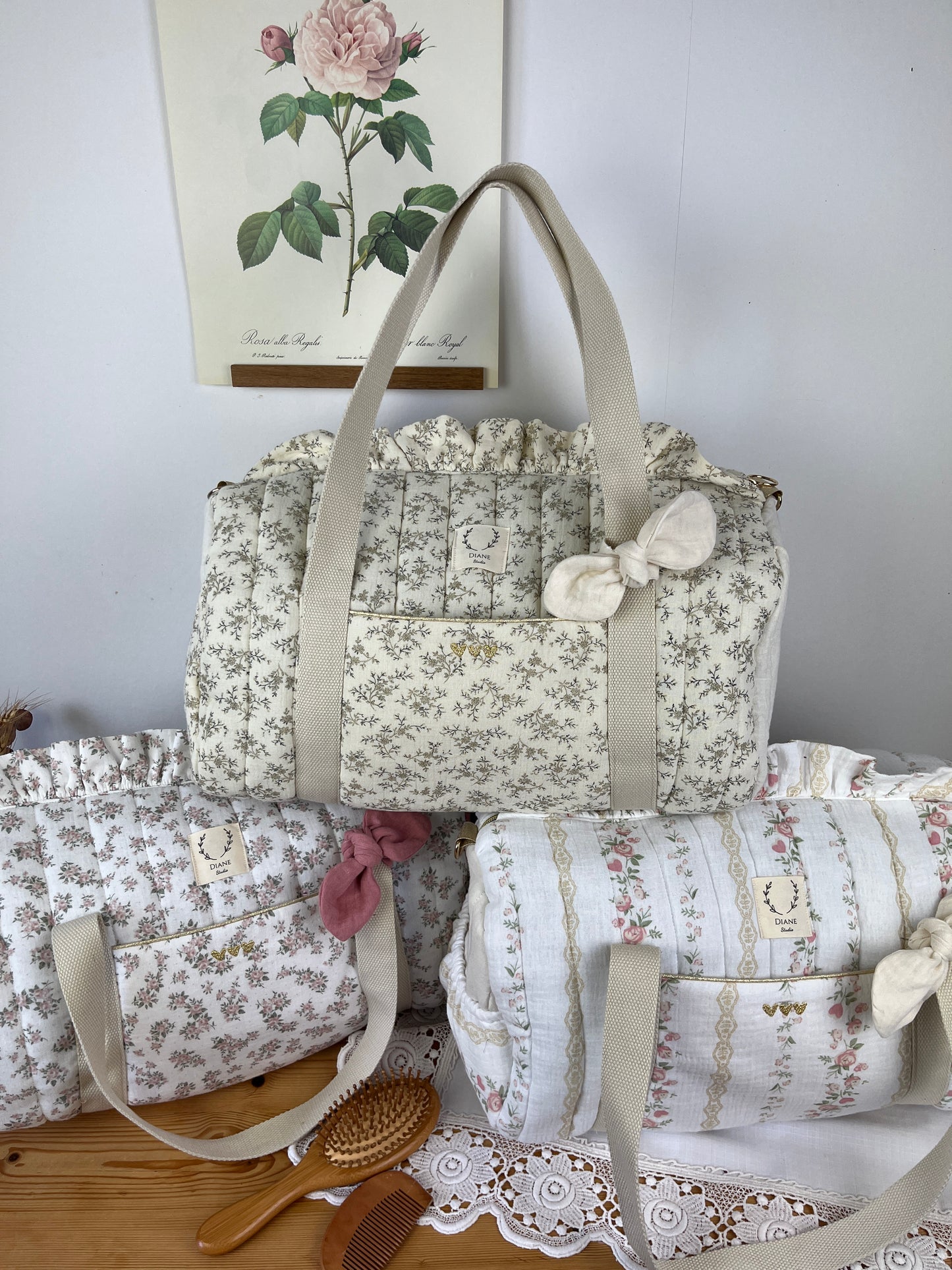 Sac Louison initiale dentelle