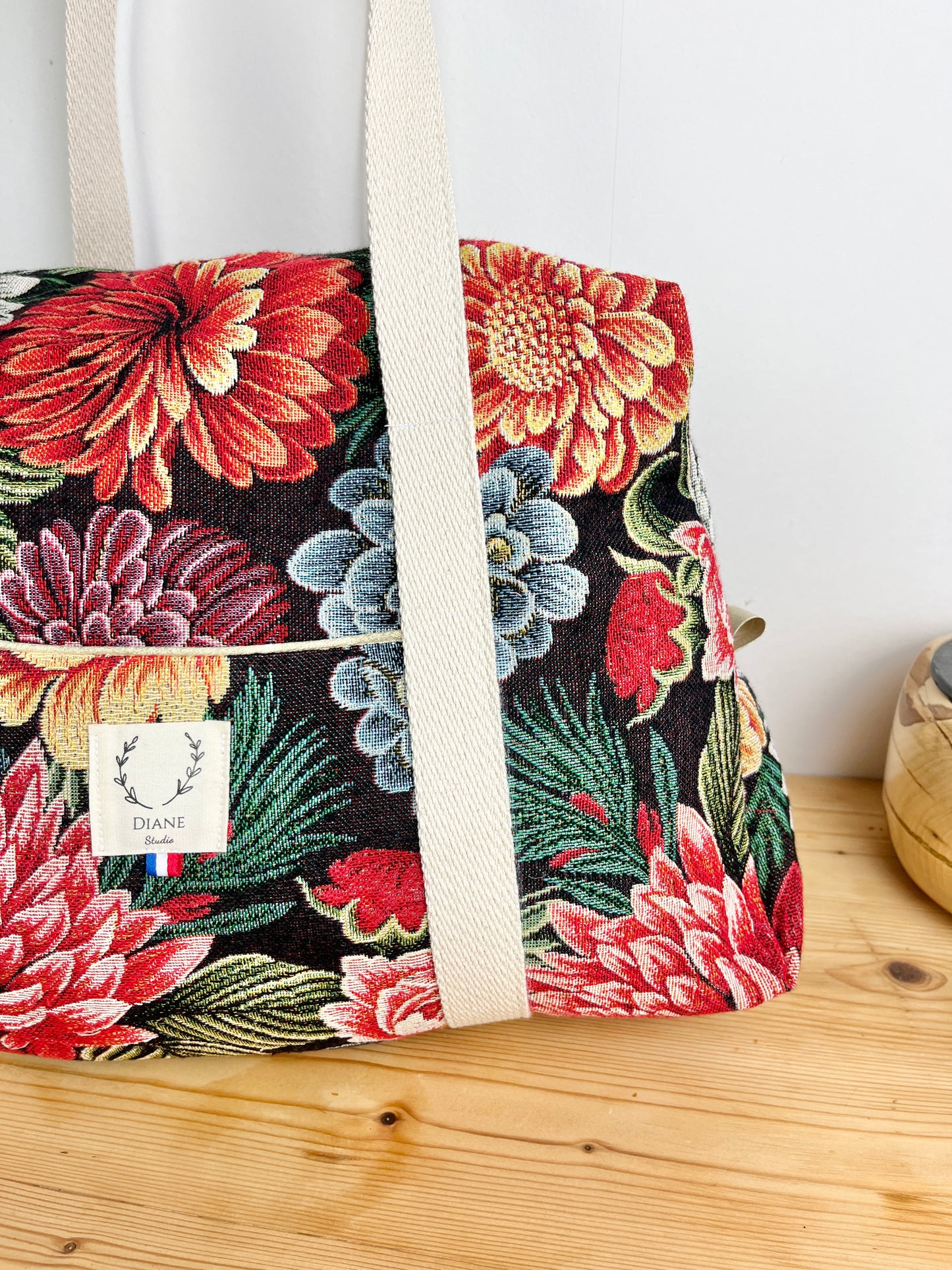 Hélène the floral jacquard changing bag