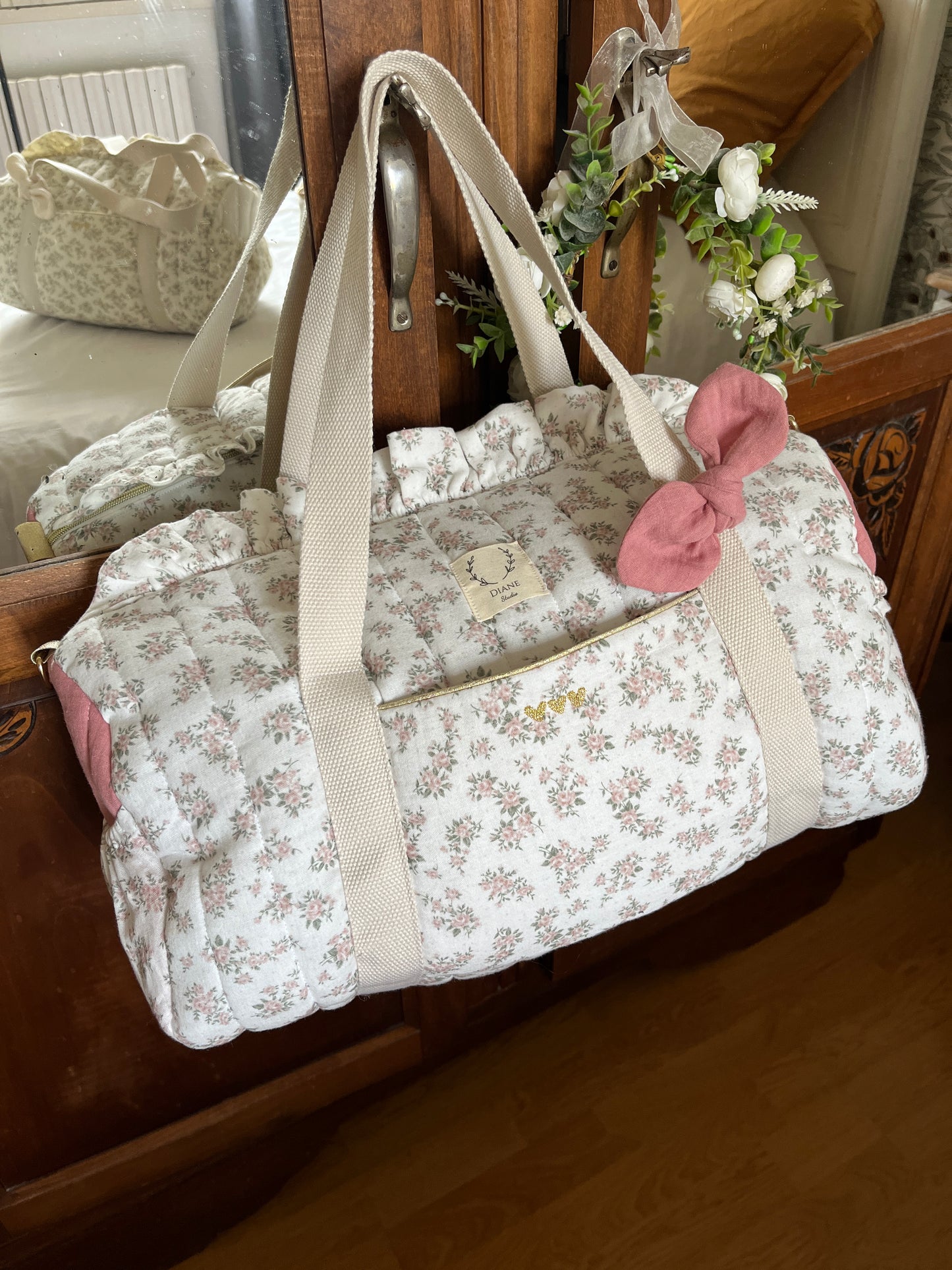 Sac Louison initiale dentelle