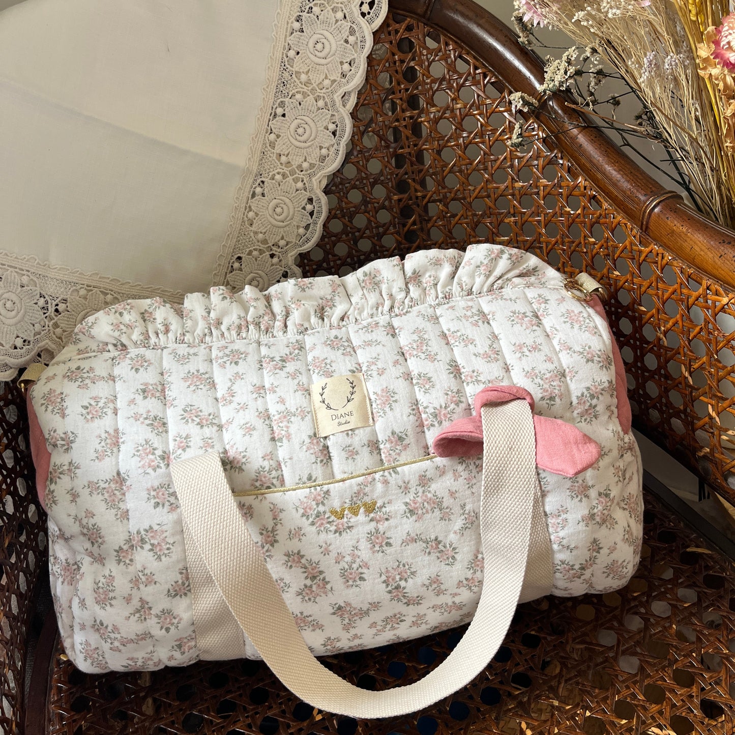 Sac Louison initiale dentelle