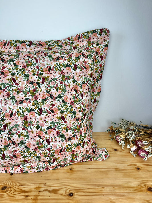 The Liberty of London flat ruffled pillowcase is 100% customizable.