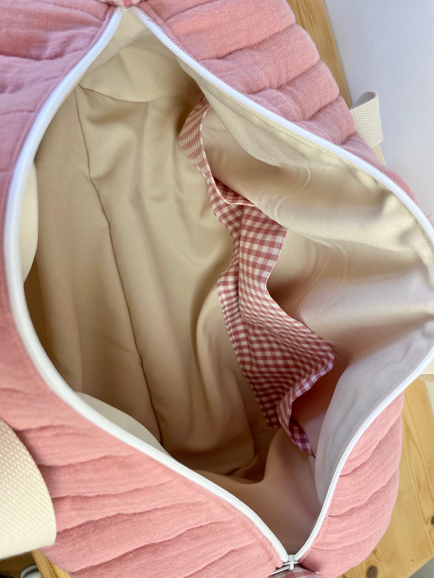 Louison enfant gaze et vichy rose thé