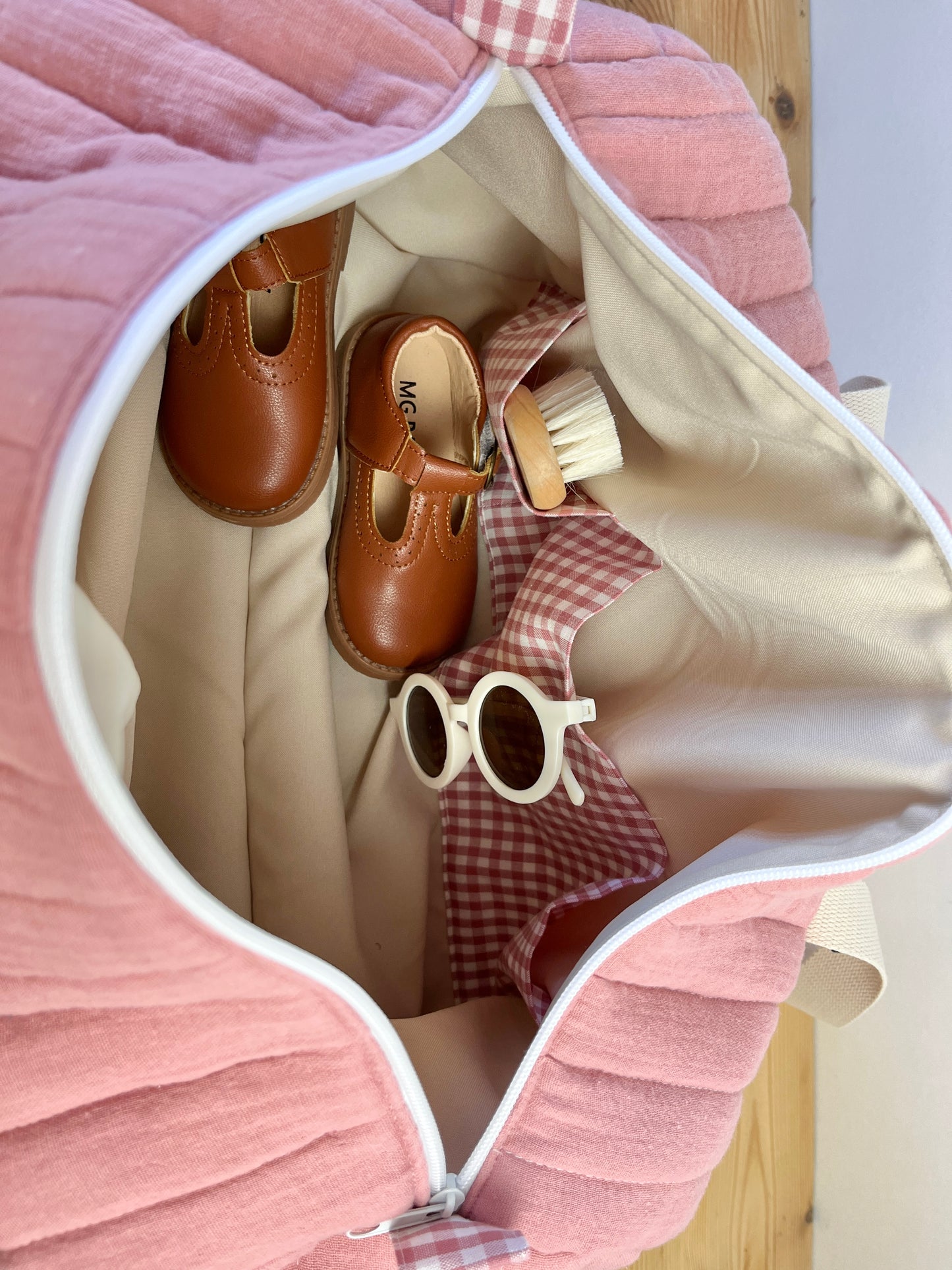 Louison enfant gaze et vichy rose thé