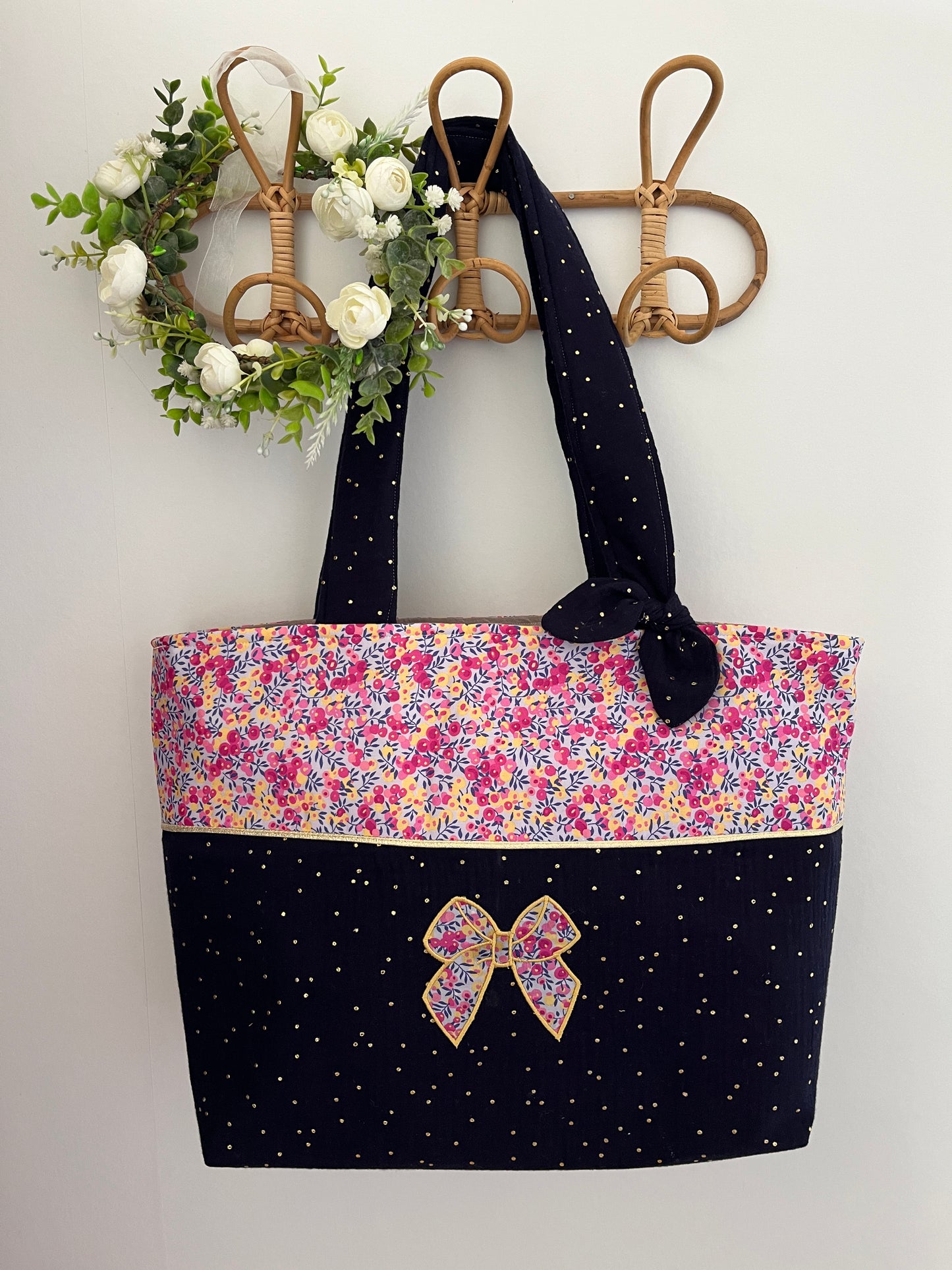 The large Adelaide Liberty Knot tote bag