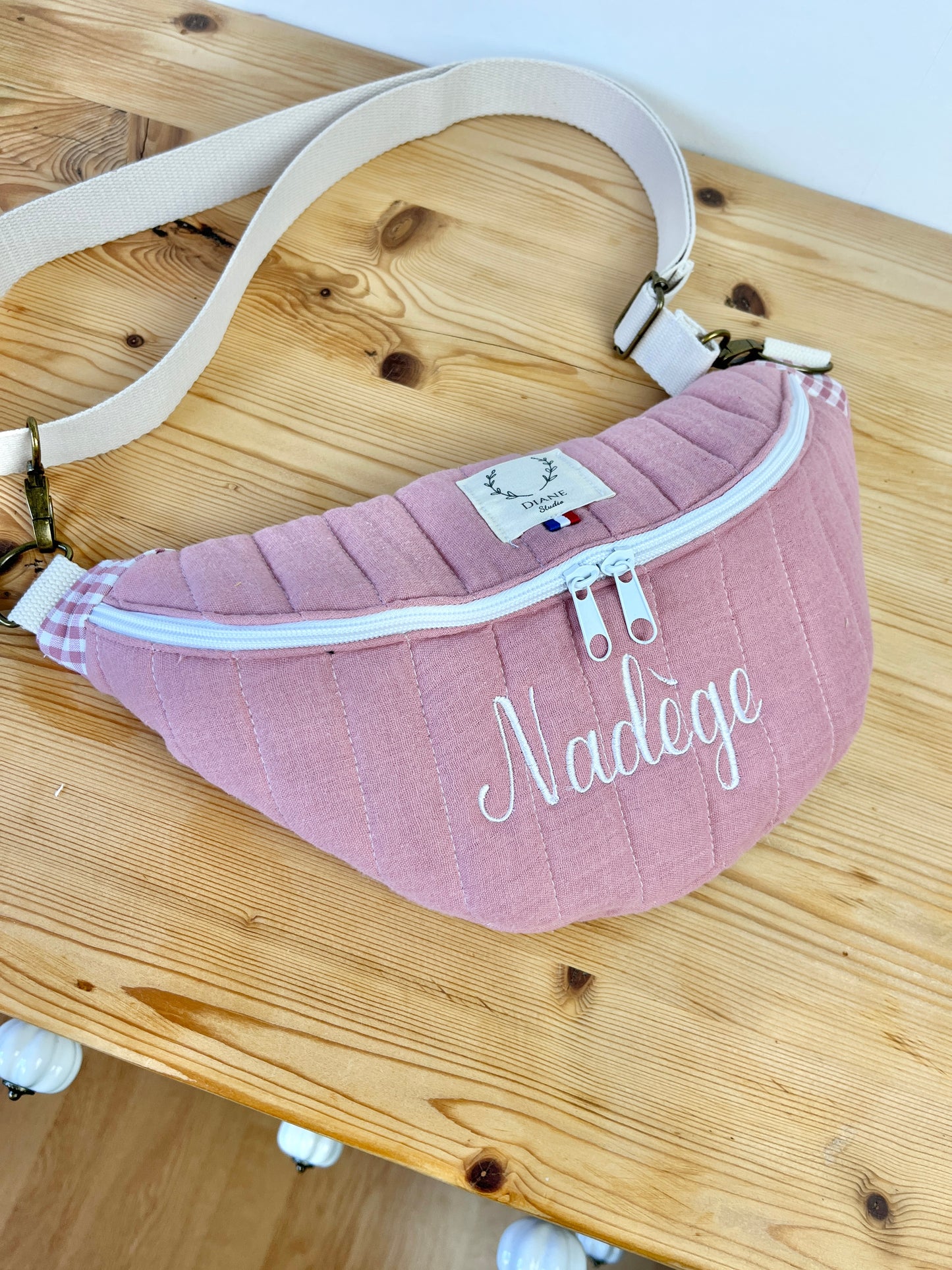 Roxane, the 100% customizable children's fanny pack